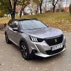 Peugeot 2008 1.2 PureTech EAT8 STT GT