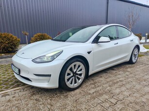 Tesla Model 3 Langstreckenbatterie Allradantrieb Dual Motor