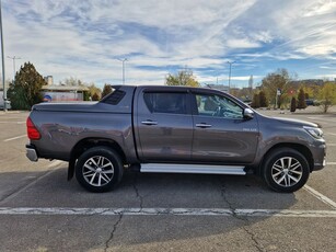 Toyota Hilux 4x4 Double Cab A/T cu Safety Sense Style