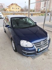 Volkswagen Jetta 2.0 TDI Sportline