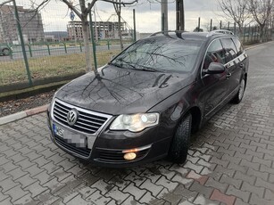 Volkswagen Passat Variant 2.0 TDI DPF DSG Highline