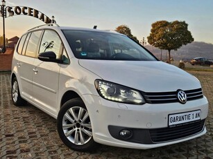 Volkswagen Touran 1.6 TDI DPF BlueMotion Technology STYLE