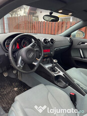 Audi TT an 2007 masina