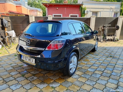 Opel Astra 2012 - Euro 5 - Masina impecabila!