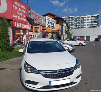 Opel Astra K 2017 Euro 6 impecabil - Navi Mare sch Golf,Dacia,Renault