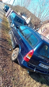 Vând 2 Mașini Opel și Passat