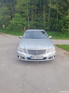 Vand Mercedes-Benz E 220