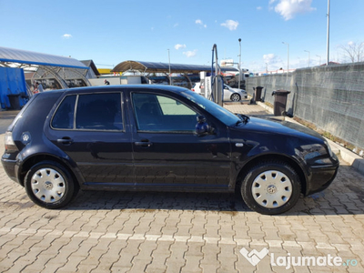 Volkswagen golf 4