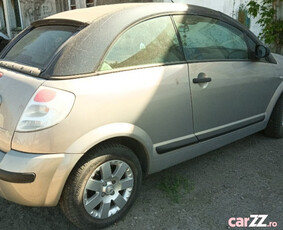 Citroën C3 Pluriel 1.4i 2003 · 62 770 km · 1 360 cm3 · Benzina