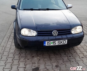 Vw golf 4 1.6i an 2004 impecabil