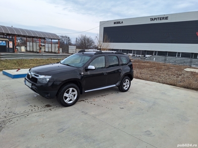 4x4 dacia duster. 2012. Ac. Jante. 1.5 diesel. E5. Bacau. 5700 euro