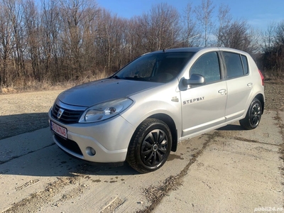 De Vânzare Dacia Sandero 1.6 MPI Ac impecabila