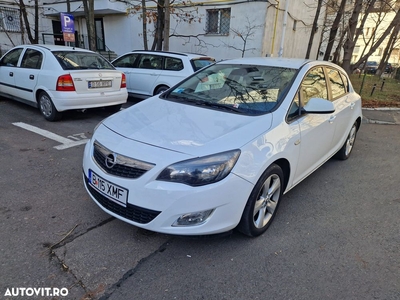 Opel Astra 1.4 ECOFLEX Design Edition