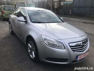 opel insignia 2.0 cdti AUTOMATIC 2013