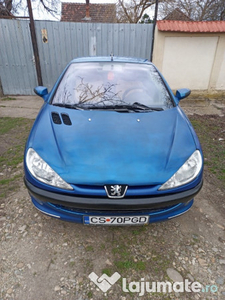 Peugeot 206 cc masina