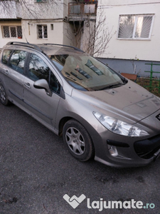 Peugeot 308 cc masina