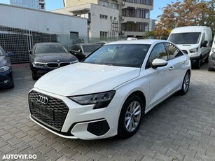 Audi A3 2.0 30 TDI S tronic Advanced