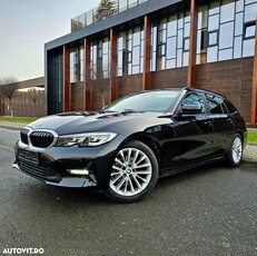 BMW Seria 3 318d Touring Aut. Advantage