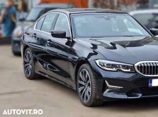 BMW Seria 3 320i Aut. Luxury Line