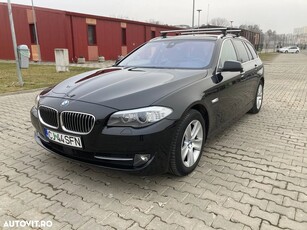 BMW Seria 5 525d xDrive Touring Aut.