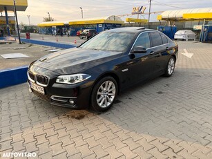 BMW Seria 5 530d xDrive AT