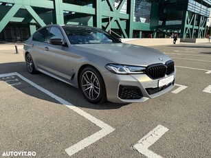 BMW Seria 5 530i xDrive AT MHEV