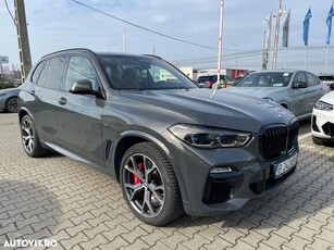 BMW X5 M M50i