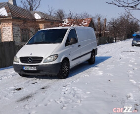 Dubă. Mercedes-Benz. Vito.