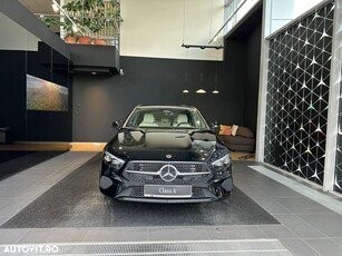 Mercedes-Benz A 200 7G-DCT