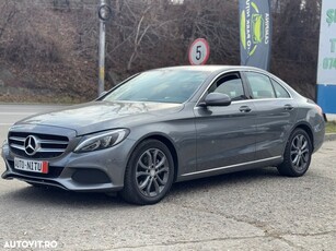 Mercedes-Benz C 220 (BlueTEC) d T 7G-TRONIC Avantgarde