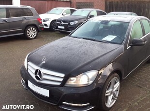 Mercedes-Benz C 220 CDI BlueEFFICIENCY