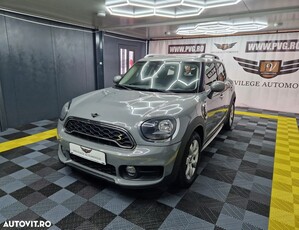 Mini Countryman Cooper S E ALL4 AT