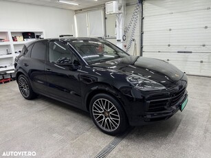 Porsche Cayenne E-Hybrid Tiptronic S