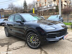 Porsche Cayenne E-Hybrid Tiptronic S Platinum Edition