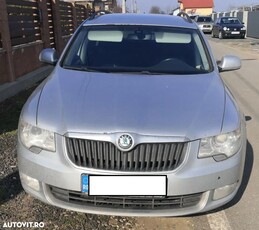 Skoda Superb Combi 2.0 TDI DSG Comfort