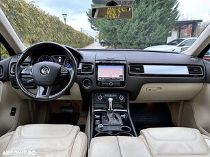 Volkswagen Touareg 3.0 V6 TDI BMT