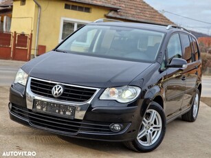 Volkswagen Touran 1.9 TDI DSG United