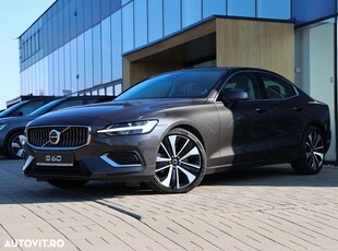 Volvo S60 B4 MHEV AT Plus Dark