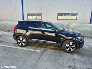 Volvo XC 40 T5 AWD Momentum