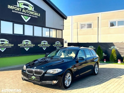 BMW Seria 5 520d Touring Aut. Luxury Line