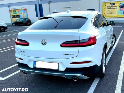 BMW X4 xDrive30i AT xLine