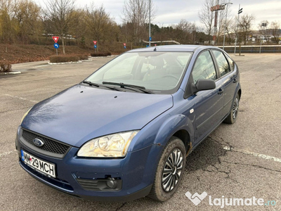 Ford focus 1.6 benzina