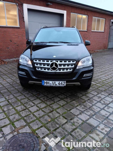 Mercedes ml 350 in stare impecabila