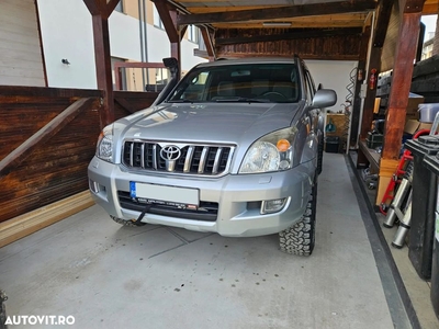 Toyota Land Cruiser 3.0 TD-4D Aut VX