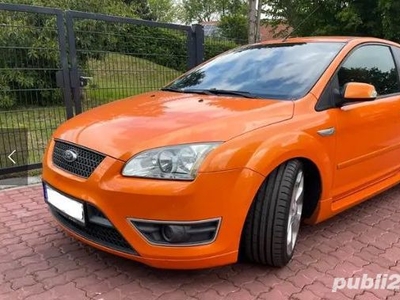 Vând Ford Focus ST