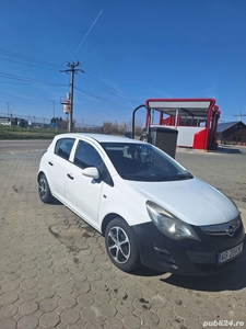Vând Opel Corsa 2014