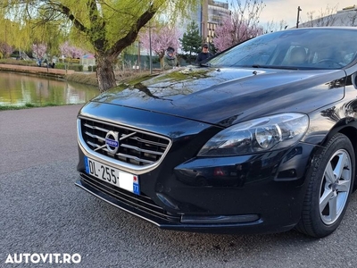 Volvo V40 D2 Aut. Summum