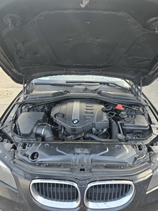 BMW e61 2.0 diesel 177cp volan dreapta