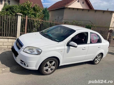 Chevrolet Aveo 2008, 1.4, benzina