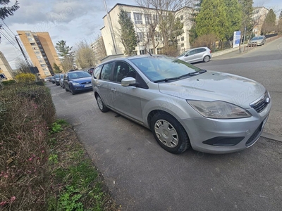 FORD FOCUS 1.6 2010